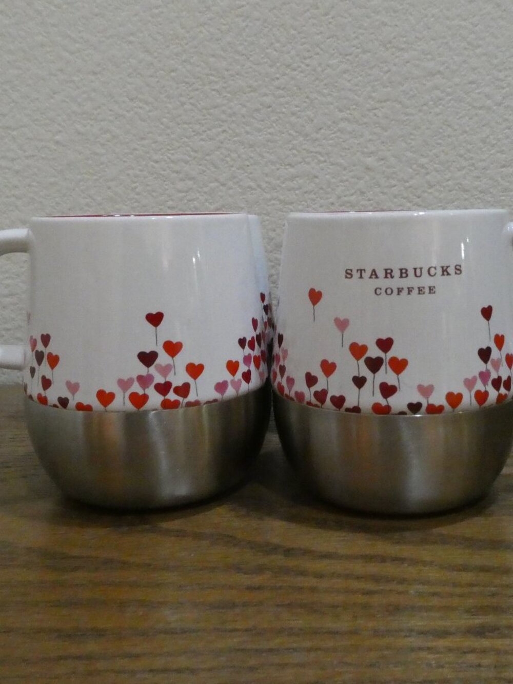 TWO Starbucks 2007 Hearts Ceramic Coffee Mugs with Stainless Steel Bottoms 14oz - Picture 2 of 7